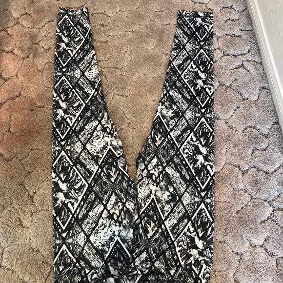 Material girl athletic leggings - Picture 2 of 3